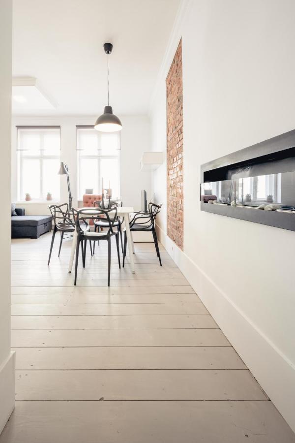 Wozna 14a, 2 Rooms, Self Check In 24h Apartamento