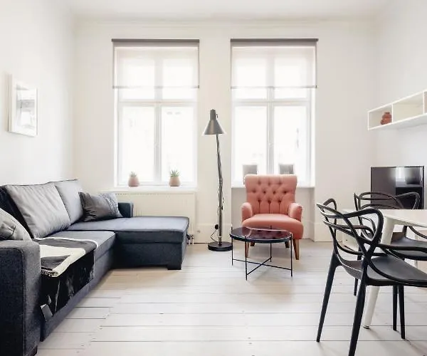 Apartamenty Wozna 14A, 2 Rooms, Self Check In 24H